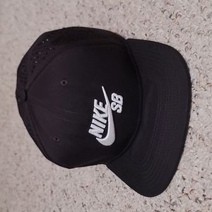 Nike SB Trucker Hat, Aerobill 1st Gen Snapback (Black on Black) (SOLD elsewhere)